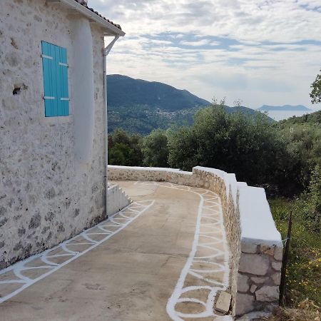 Stathis Guesthouse Fternon Exterior photo