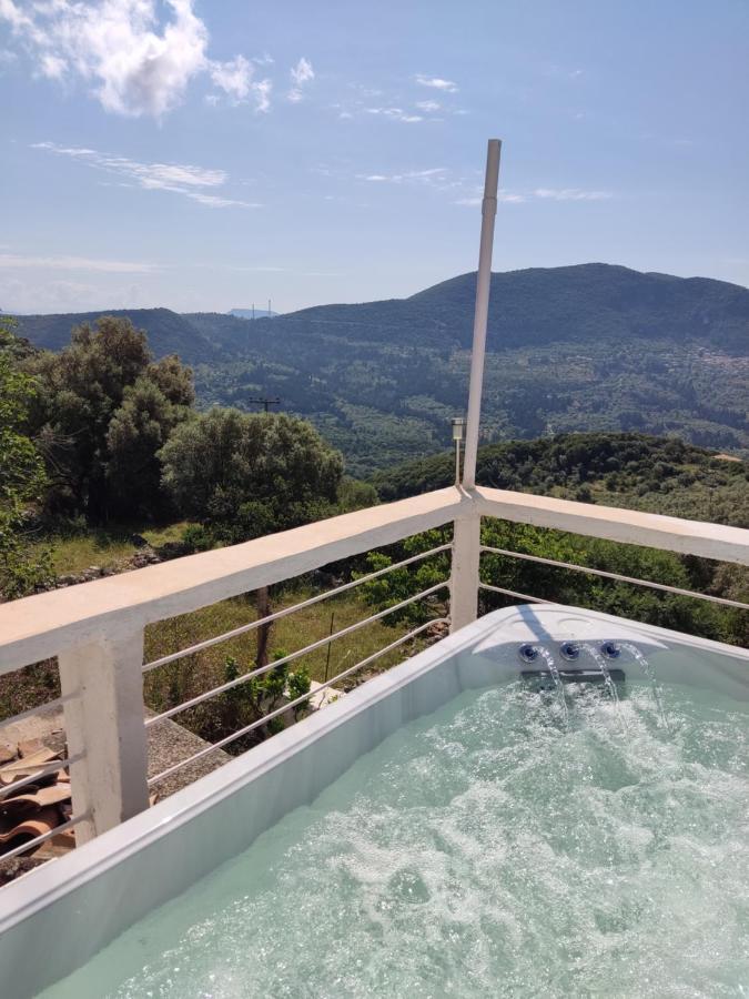 Stathis Guesthouse Fternon Exterior photo